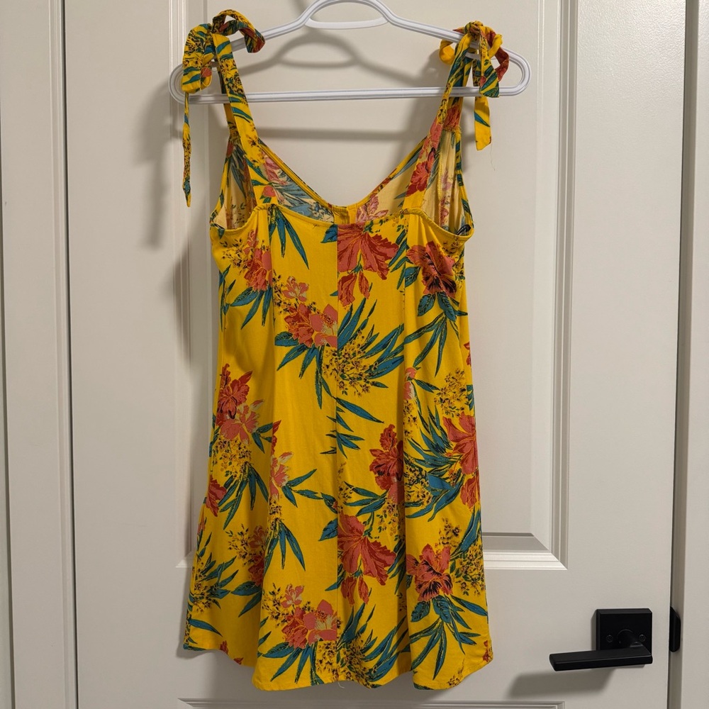 Forever 21 Yellow Tropical Dress - Picture 6 of 6